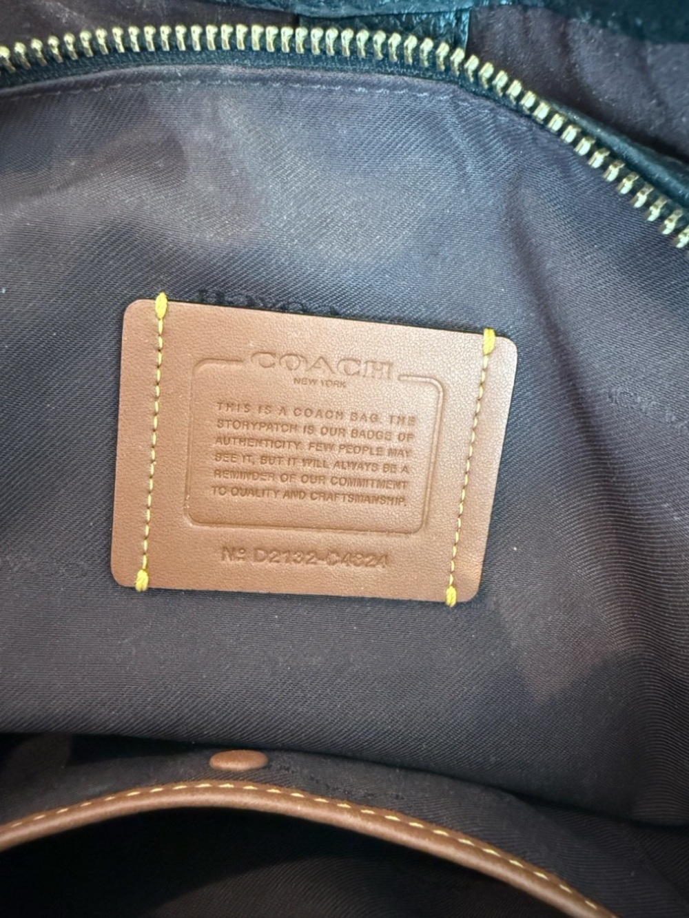 Authentic Coach Lori Black Pebble Leather Shoulder Bag With Gold Hardware - Picture 9 of 14